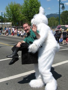 festival strolling magician Clinton W. Gray